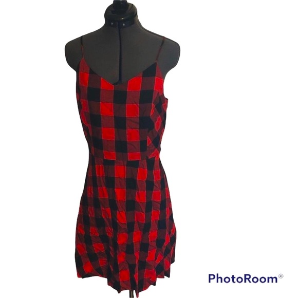 Dress - Picture 1 of 1